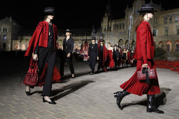 desfile dior sevilla